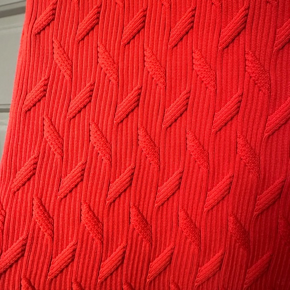 Zara - Textured Knit Top - Picture 4 of 8